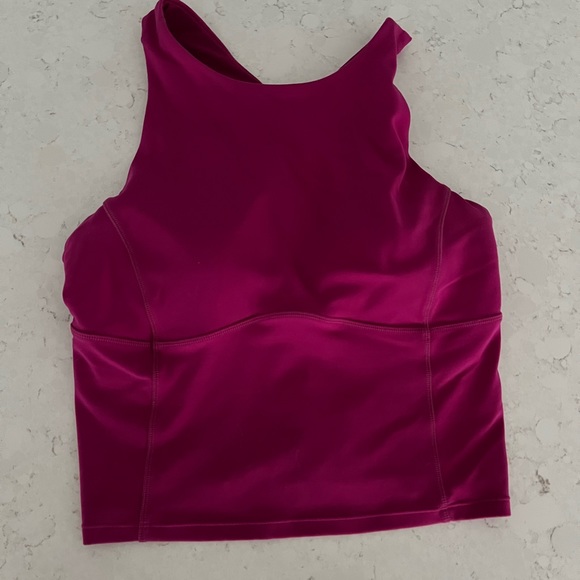 Lululemon Key to balance tank - Picture 5 of 9